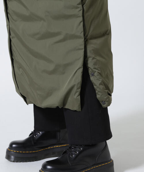 DUVETICA（デュベティカ）の「DUVETICA/デュベティカ/ALAQUA/アラクア(2025年FWモデル）（ダウンジャケット/コート・レディース・オリーブ系/ブラック・38/42/40）」の20枚目の写真