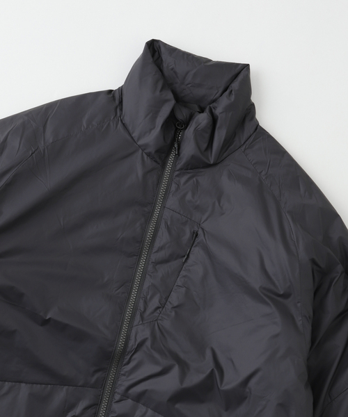 bal（バル）の「BAL × TAION STAND COLLAR DOWN JACKET SOLID（ダウンジャケット/コート・メンズ・ブラック・3/2）」の6枚目の写真