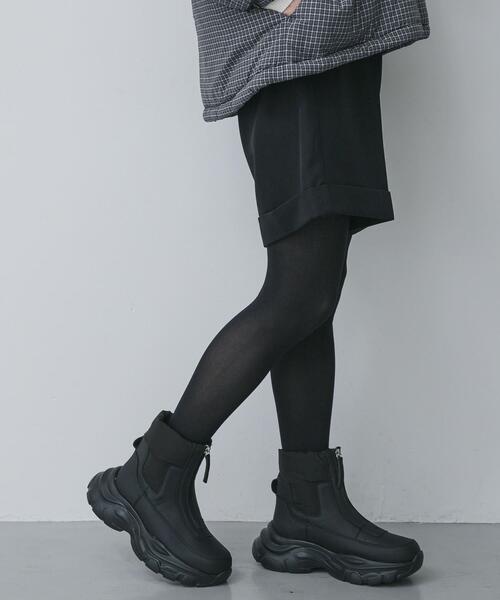 SENSE OF PLACE by URBAN RESEARCH（センスオブプレイスバイアーバンリサーチ）の「ターンバックハーフパンツ（その他パンツ・レディース・ベージュ/ブラック・MEDIUM/SMALL）」の4枚目の写真