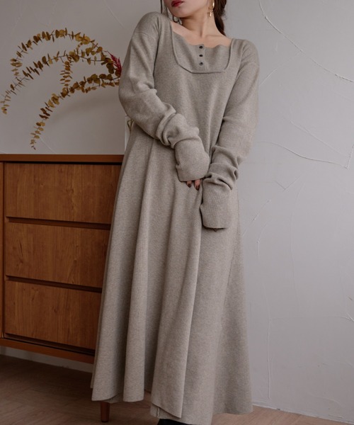 mideal(マイディール)の「lady knit onepiece / レディーニットワンピース(ワンピース・レディース・ベージュ/チャコールグレー・FREE)」の8枚目の写真