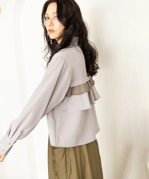 OSMOSIS（オズモーシス）の「ティアードフリルブラウス（シャツ/ブラウス・レディース・ブラック/グレー/ホワイト・ONE SIZE）」の7枚目の写真