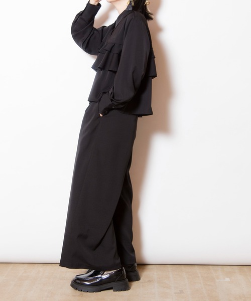 OSMOSIS（オズモーシス）の「ティアードフリルブラウス（シャツ/ブラウス・レディース・ブラック/グレー/ホワイト・ONE SIZE）」の17枚目の写真