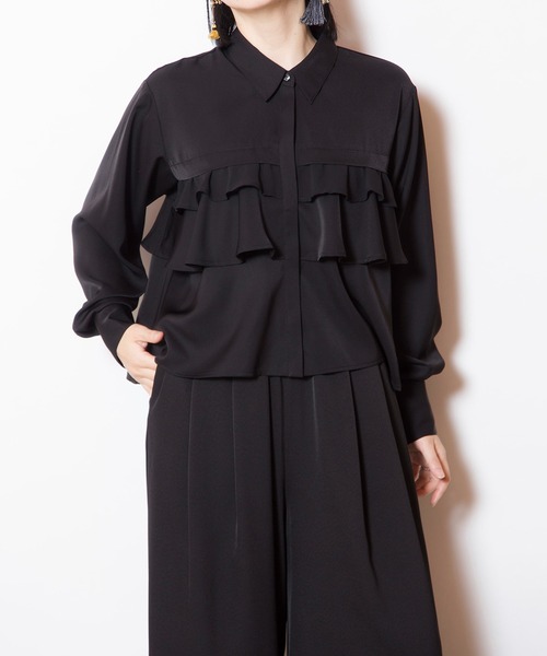 OSMOSIS（オズモーシス）の「ティアードフリルブラウス（シャツ/ブラウス・レディース・ブラック/グレー/ホワイト・ONE SIZE）」の18枚目の写真