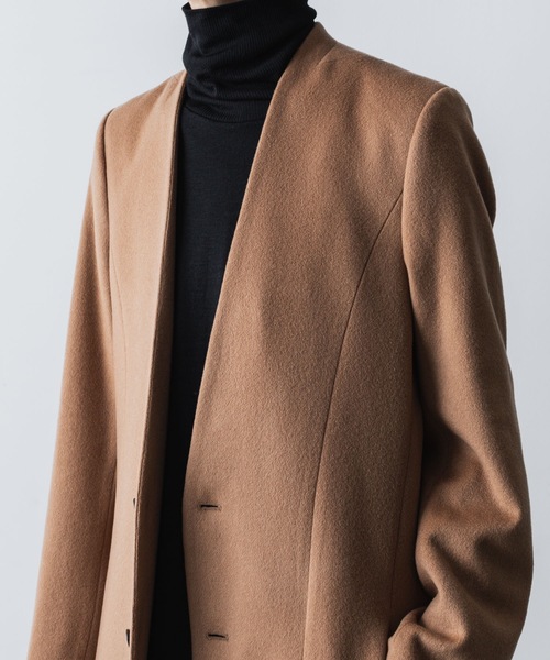 ato（アトウ）の「SINGLE CHARME NO-COLLAR COAT（チェスターコート・メンズ・ブラック/ベージュ・44/46/48）」の14枚目の写真