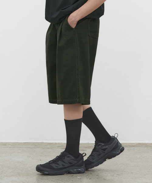 DECET(デケト)の「Cotton 2Pleats Shorts DCPT041Khaki(その他パンツ・レディース・その他・32/30/26/28)」の7枚目の写真