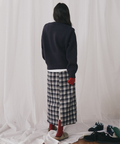 MERLOT（メルロー）の「チェックスリットロングスカート（スカート・レディース・イエロー/ネイビー/ブラック・FREE）」の9枚目の写真