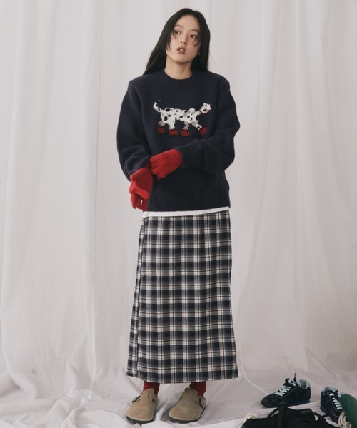 MERLOT（メルロー）の「チェックスリットロングスカート（スカート・レディース・イエロー/ネイビー/ブラック・FREE）」の10枚目の写真