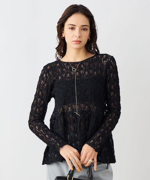 NOLLEY’S Sophi（ノーリーズソフィ）の「《セットアップ対応》ウォッシャブルストレッチレースペプラムプルオーバー（シャツ/ブラウス・レディース・ブラック/ホワイト・38）」の2枚目の写真