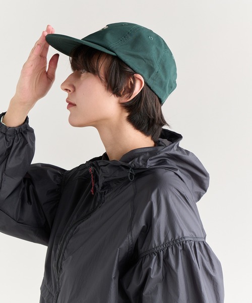 NANGA(ナンガ)の「COTTON TWILL NNG LOGO CAP/コットンツイル NNG ロゴ キャップ(キャップ・メンズ・ネイビー/ベージュ/グリーン/ブラック・FREE)」の8枚目の写真
