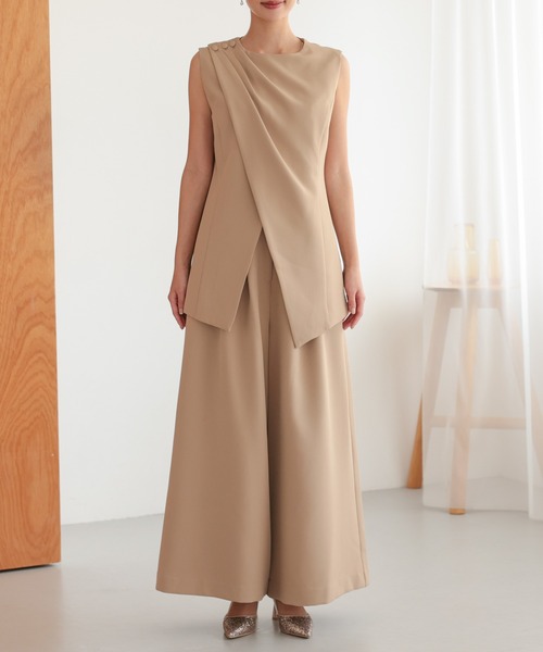 TOKYO OFFICA（トーキョーオフィカ）の「卒業式・入学式・学校行事・結婚式 対応  ママ アシンメトリードレープ レイヤード風ノースリーブトップス ワイドパンツ セットアップ セレモニー オフィスカジュアル スーツ（スーツセット・レディース・ベージュ/チャコール/ブラック・M/L）」の21枚目の写真