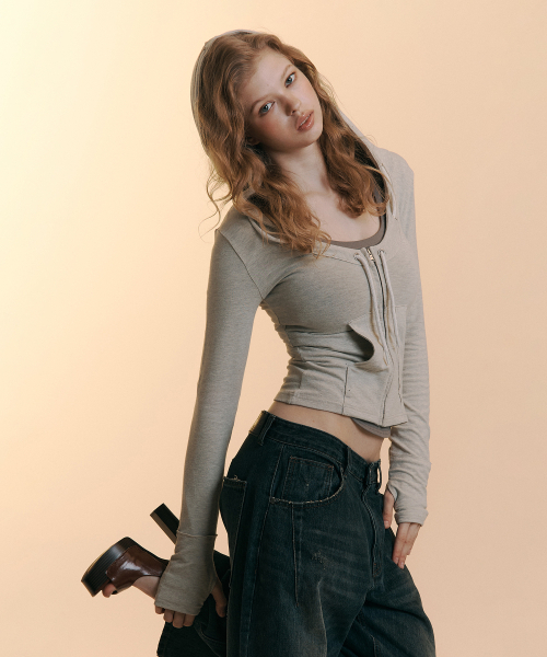 PLEASENOFOLLOW(プリーズノーフォロー)の「Glen Deep U-neck Hoodie (Oatmeal)(パーカー・レディース・その他・FREE)」の2枚目の写真