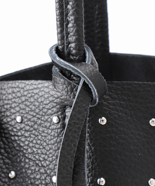 MARLON FIRENZE（マーロンフィレンツェ）の「別注【MARLON FIRENZE/マルロン】SHOPPER MEDIUM STUDS：バッグ（トートバッグ・レディース・ブラック・FREE）」の13枚目の写真