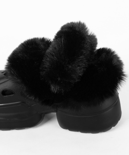me+em select(ミームセレクト)の「【 2color 】フェイクファー厚底クロッグサンダル / Fake fur platform clog sandals(その他シューズ・レディース・アイボリー/ブラック・SMALL/LARGE/MEDIUM)」の19枚目の写真