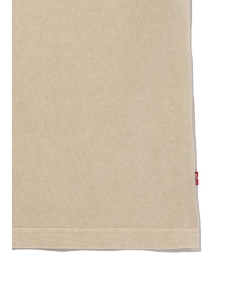 Levi's（リーバイス）の「Levi's/リーバイス ヘビーウェイト ルーズ Tシャツ（Tシャツ/カットソー・メンズ・ベージュ・XL/L/M/S）」の6枚目の写真