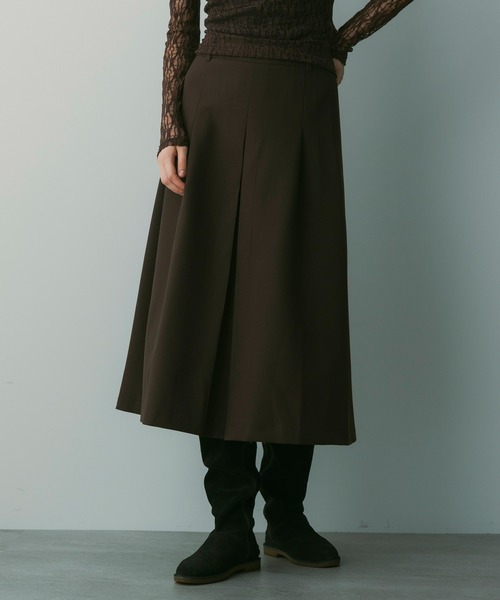SERENO(セレーノ)の「フレアセンタープリーツスカート(スカート・レディース・ブラウン・M/S/L)」の1枚目の写真