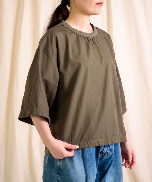 prit（プリット）の「[prit] サイロプレミアム天竺×ブロード切替 5分袖ビッグスリーブＴシャツ（Tシャツ/カットソー・レディース・オフホワイト/ブルー/ダークオリーブ/ブラック・FREE）」の18枚目の写真