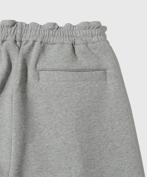 ADAM ET ROPE'(アダムエロペ)の「ダンボールスウェット ワイドパンツ(その他パンツ・メンズ・ブラック/ライトグレー・L/M)」の7枚目の写真