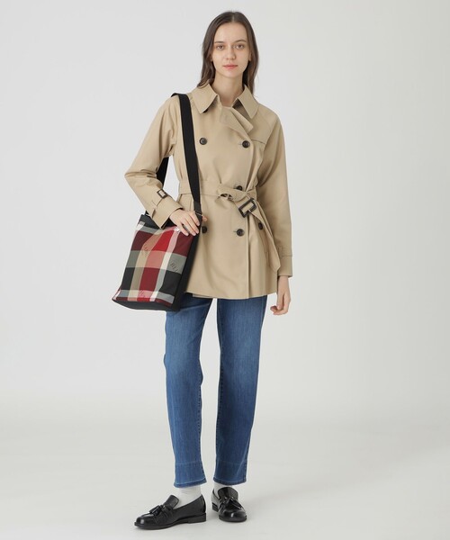 BLUE LABEL CRESTBRIDGE（ブルーレーベルクレストブリッジ）の「クレストブリッジチェックロゴプリント縦長ショルダー（ショルダーバッグ・レディース・レッド/ベージュ系その他・FREE）」の4枚目の写真