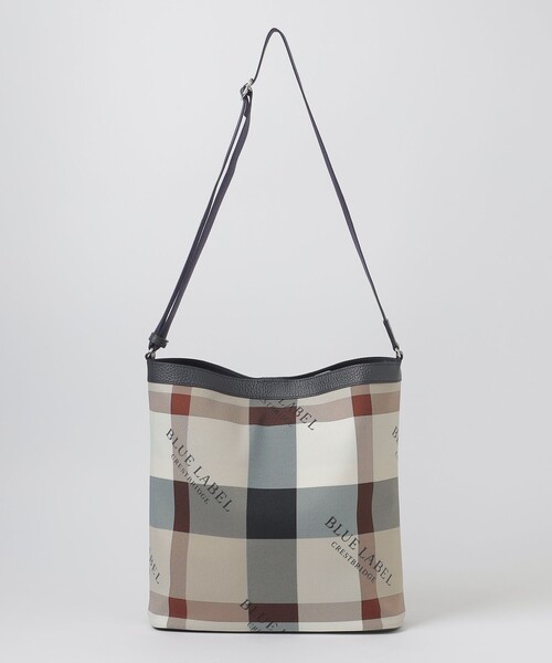 BLUE LABEL CRESTBRIDGE（ブルーレーベルクレストブリッジ）の「クレストブリッジチェックロゴプリント縦長ショルダー（ショルダーバッグ・レディース・レッド/ベージュ系その他・FREE）」の11枚目の写真