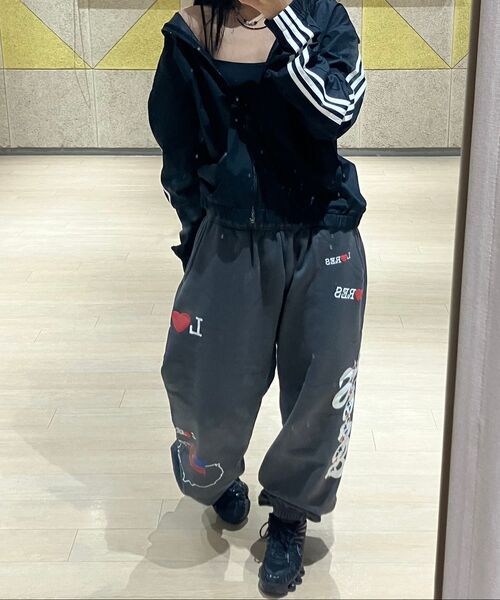 LORES(ロアス)の「America Sweatpants - Charcoal(スウェットパンツ・レディース・その他・M/L)」の2枚目の写真