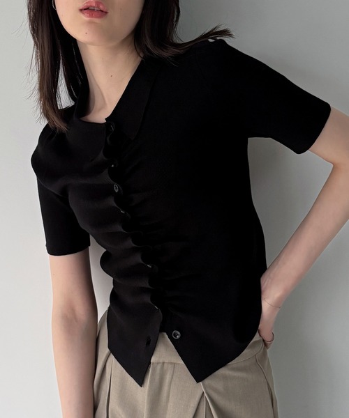 junoah(ジュノア)の「フロントギャザーポロ襟ニットトップス(ニット/セーター・レディース・杢グレー/クリーム/ブラック・LARGE/MEDIUM)」の5枚目の写真