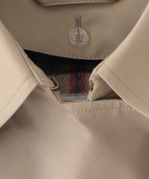 MACKINTOSH PHILOSOPHY（ﾏｯｷﾝﾄｯｼｭ ﾌｨﾛｿﾌｨｰ）の「【WEB&一部店舗限定】RYDAL105（トレンチコート・レディース・ダークネイビー/ベージュ・36/40/38）」の5枚目の写真