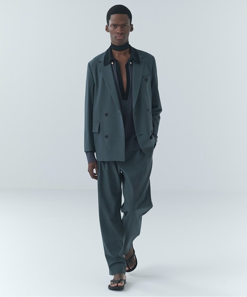 CULLNI（クルニ）の「Wool Dry Stretch Cloth Button-Tab Pocket Tailored Jacket（テーラードジャケット・メンズ・ブラック/ブルーグレー・0/1/2）」の3枚目の写真