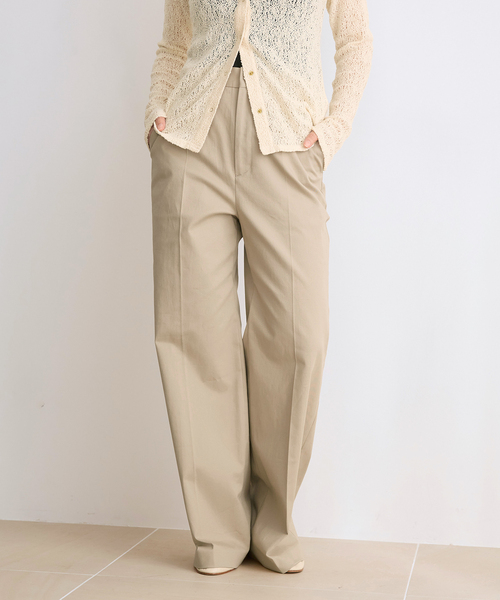 IENA LA BOUCLE(イエナラブークル)の「IENA LA BOUCLE チノスラックス(スラックス・レディース・ナチュラル/ブラック・34/40/38/36)」の2枚目の写真