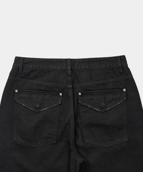 EXCONTAINER(エックスコンテナ)の「グランジポケットフレアデニムパンツ(ブラック)(デニムパンツ・メンズ・その他・SMALL/MEDIUM/LARGE/X-LARGE)」の9枚目の写真
