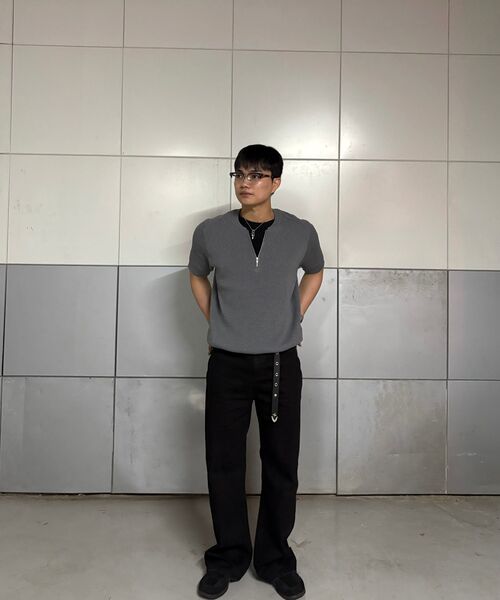 EXCONTAINER(エックスコンテナ)の「グランジポケットフレアデニムパンツ(ブラック)(デニムパンツ・メンズ・その他・SMALL/MEDIUM/LARGE/X-LARGE)」の6枚目の写真