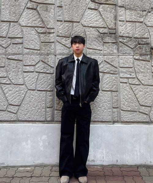 EXCONTAINER(エックスコンテナ)の「グランジポケットフレアデニムパンツ(ブラック)(デニムパンツ・メンズ・その他・SMALL/MEDIUM/LARGE/X-LARGE)」の2枚目の写真