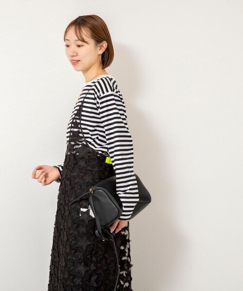 Rie Miller(リエミラー)の「45th limited editionウォッシャブルスターフリンジキャミワンピース(ワンピース・レディース・ブラック/ホワイト・38)」の5枚目の写真