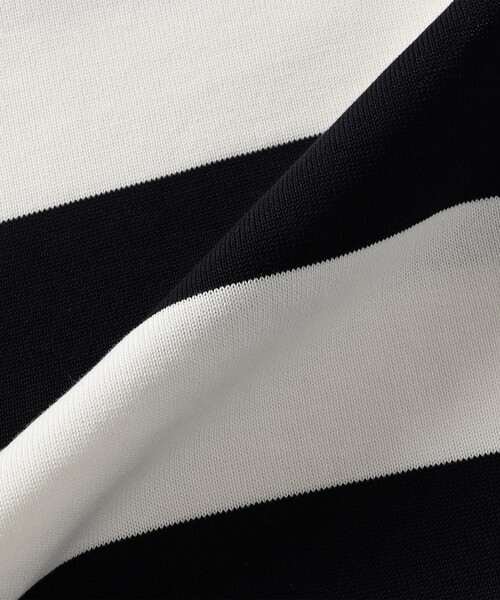 SHIPS（シップス）の「SHIPS Primary Navy Label:ガス コットン ワイド ボーダー クルーネック（ニット/セーター・レディース・オフホワイト/ネイビー・ONE SIZE）」の9枚目の写真