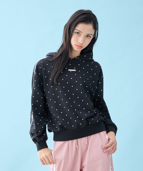 BISKEE(ビスキー)の「ドット総柄パーカー(パーカー・キッズ・オフホワイト/ブラック・140cm/160cm/150cm)」の7枚目の写真
