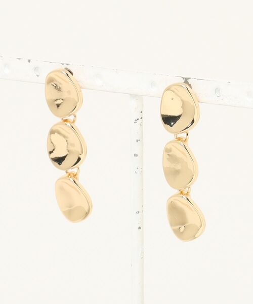 AMERICAN HOLIC（アメリカンホリック）の「ニュアンスプレートスイングピアス（ピアス（両耳用）・レディース・シルバー/ゴールド・FREE）」の3枚目の写真