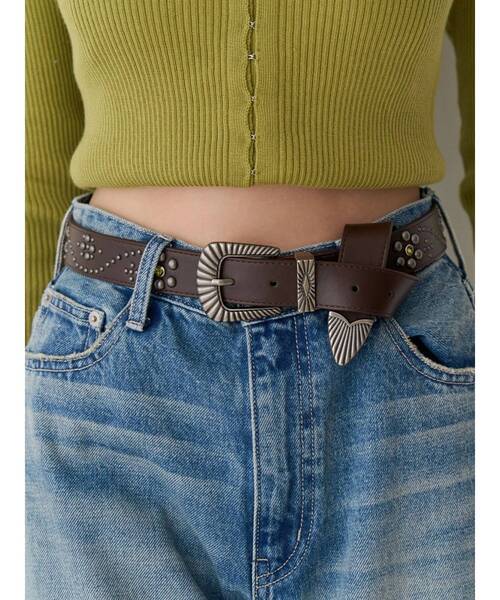 EVRIS（エヴリス）の「オリジナルスタッズバックルベルト（ベルト・レディース・ブラック/ブラウン・FREE）」の2枚目の写真