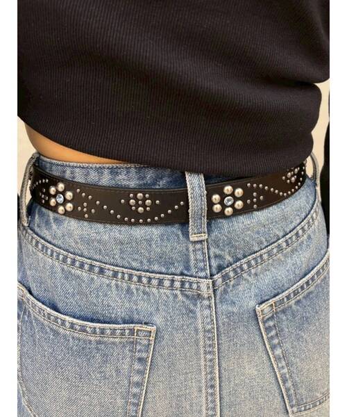 EVRIS（エヴリス）の「オリジナルスタッズバックルベルト（ベルト・レディース・ブラック/ブラウン・FREE）」の16枚目の写真