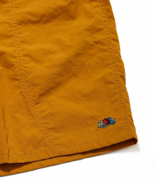 FRUIT OF THE LOOM(フルーツオブザルーム)の「【FRUIT OF THE LOOM】BAGGY SHORTS / フルーツオブザルーム マットナイロン バギーショーツ(その他パンツ・メンズ・グリーン/ネイビー/ブラック/チャコールグレー/マスタード・S/M/L/XL)」の8枚目の写真