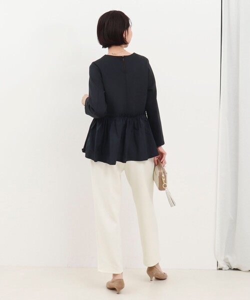 MICO COULIER（ミコクリエ）の「綿タッチダンボールニットブラウス（シャツ/ブラウス・レディース・キナリ/ネイビー・38）」の8枚目の写真