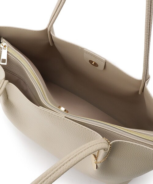 SHOO・LA・RUE(シューラルー)の「【軽量/通勤・通学】3層で使いやすい A4トートバッグ(トートバッグ・レディース・ブラック/アイボリー/ナチュラル・00)」の22枚目の写真