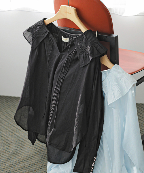 ヌキテパne Quittez pas BLACK 新品未使用フリルシャツ ne Quittez pas / ヌキテパ 別注Frill Collar Blouse*（シャツ