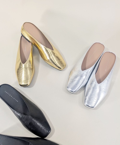 styiro(スタイロ)の「さっと履ける Vカットフラットミュール(サンダル・レディース・シルバー/ゴールド/ブラック・38/37/36)」の20枚目の写真