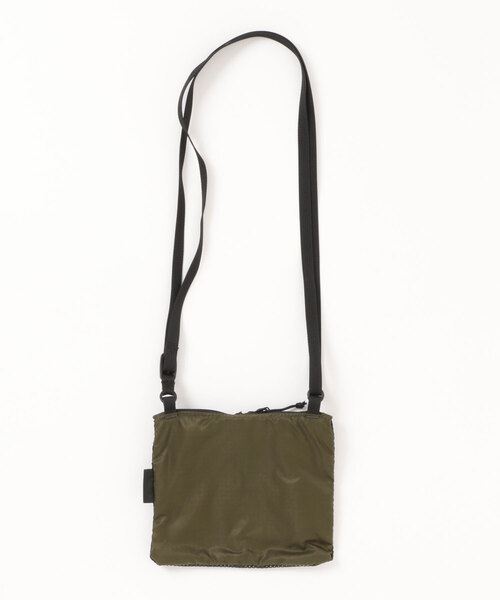WILD THINGS(ワイルドシングス)の「超軽量!なんと47g!【WILD THINGS】LIGHT SHOULDER POUCH S 超軽量 2層ポケット ミニショルダー(ショルダーバッグ・レディース・ブラック/カーキ/クリアブラウン/パープル/ターコイズブルー/イエロー・ONE SIZE)」の10枚目の写真