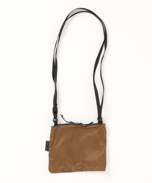 WILD THINGS(ワイルドシングス)の「超軽量!なんと47g!【WILD THINGS】LIGHT SHOULDER POUCH S 超軽量 2層ポケット ミニショルダー(ショルダーバッグ・レディース・ブラック/カーキ/クリアブラウン/パープル/ターコイズブルー/イエロー・ONE SIZE)」の11枚目の写真