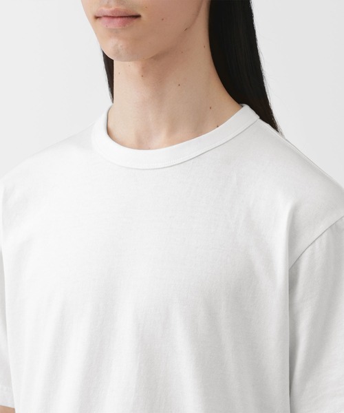 無印良品(ムジルシリョウヒン)の「紳士 洗いざらし太番手クルーネック半袖Tシャツ(Tシャツ/カットソー・メンズ・ダークグレー/キナリ/ブルー系/ホワイト/ダークネイビー/ライトブルー/ブラック/ダークグリーン・S/M/L/XL)」の9枚目の写真