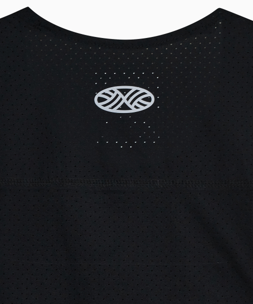 MENASOO(ミナス)の「VENODE Three Track Logo Active Sleeve_Black(Tシャツ/カットソー・レディース・ブラック・1/2)」の12枚目の写真
