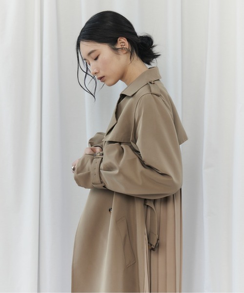 CIEL'AIR(シエルエアー)の「BACK PLEATED COAT(バックプリーツコート)(トレンチコート・レディース・ベージュ/ライトグレー・MEDIUM)」の20枚目の写真