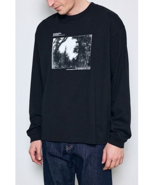 AZUL by moussy(アズールバイマウジー)の「FOREST グラフィック長袖Tシャツ(Tシャツ/カットソー・メンズ・ホワイト/ブラック/ライトピンク・MEDIUM/LARGE)」の15枚目の写真