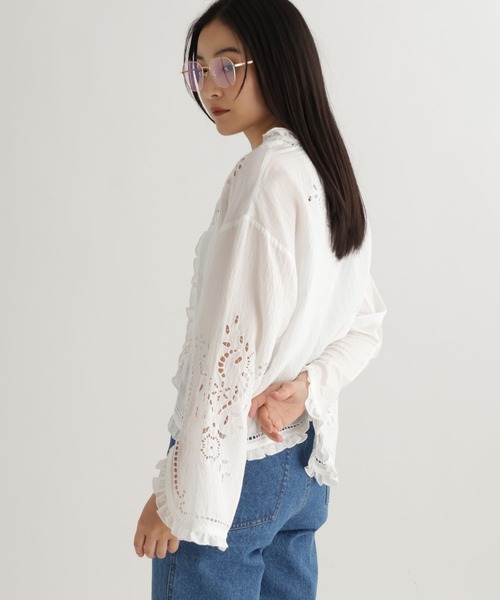 studio CLIP(スタディオクリップ)の「【daily CLIP】刺繍ボレロシャツ(シャツ/ブラウス・レディース・ホワイト/ブラック・FREE)」の4枚目の写真