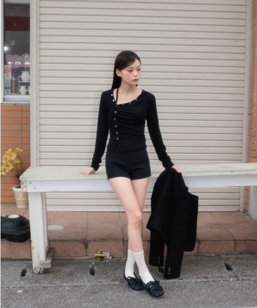 ROSEFRANTZ（ロゼフランツ）の「Unbalanced Shirring Long Sleeve [Black]（Tシャツ/カットソー・レディース・ブラック・OS）」の13枚目の写真
